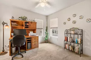 2395 SW Yarrow Creek Dr, Redmond, OR 97756 - Photo 16