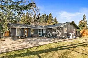 3065 Griffin Creek Rd, Medford, OR 97501 - Photo 34