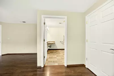 1035 N Keene Way Drive, Medford, OR 97504 - Photo 36