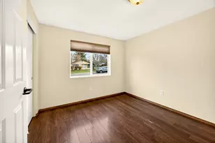 1035 N Keene Way Dr, Medford, OR 97504 - Photo 30