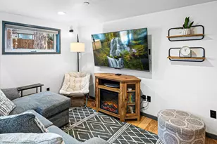 61304 SE Wizard Ln, Bend, OR 97702 - Photo 12