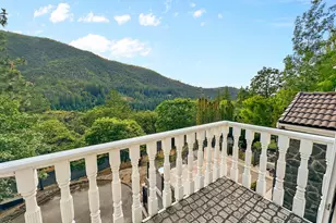 520 Glenview Dr, Ashland, OR 97520 - Photo 16