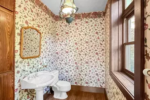 520 Glenview Dr, Ashland, OR 97520 - Photo 38