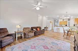 736 NE Sandstone Ct, Prineville, OR 97754 - Photo 18