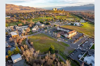 1020 Ellendale Drive, Medford, OR 97504 - Photo 6