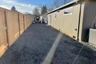 2975 Stonebrook Dr, Medford, OR 97504 - Photo 20