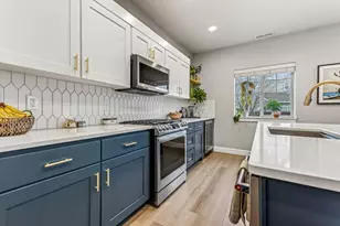 21400 NE Evelyn Pl, Bend, OR 97701 - Photo 12