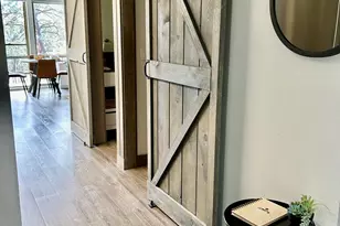 18575 SW Century Dr SW, Bend, OR 97702 - Photo 2