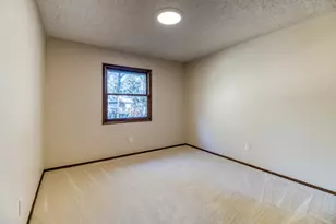 1562 NW Vicksburg Ave, Bend, OR 97703 - Photo 26