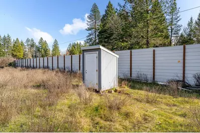 2574 Rockydale Road, Cave Junction, OR 97523 - Photo 32