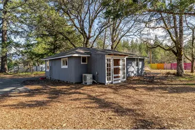 2574 Rockydale Road, Cave Junction, OR 97523 - Photo 2