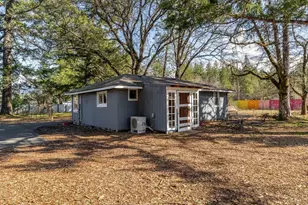 2574 Rockydale Rd, Cave Junction, OR 97523 - Photo 2