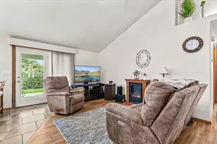 1258 Joshua Ct, Central Point, OR 97502 - Photo 16