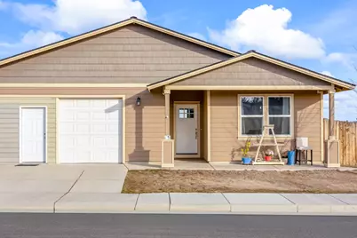 539 SE Leisek Way, Madras, OR 97741 - Photo 1