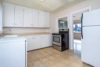 920 W Second Street, Medford, OR 97501 - Photo 10