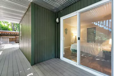 8957 SW Terwilliger Boulevard, Portland, OR 97219 - Photo 36