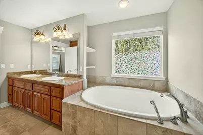 4553 Wolf Run Drive, Medford, OR 97504 - Photo 36