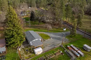 2168 Lonnon Rd, Grants Pass, OR 97527 - Photo 36