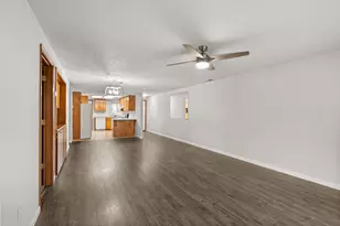 992 Glengrove Ave, Central Point, OR 97502 - Photo 6