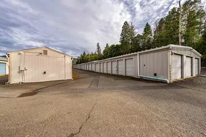 25657 Redwood Highway, Cave Junction, OR 97523 - Photo 18