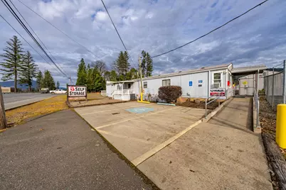 25657 Redwood Highway, Cave Junction, OR 97523 - Photo 12