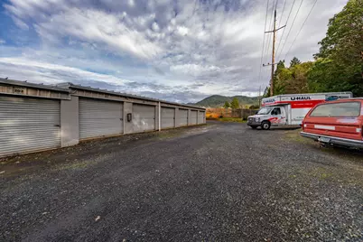 25657 Redwood Highway, Cave Junction, OR 97523 - Photo 24