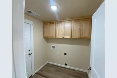 3357 Bryson Way, Medford, OR 97504 - Photo 14