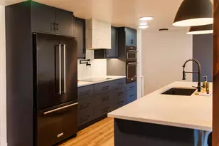 60105 Opal Ln, Bend, OR 97702 - Photo 8