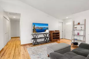 178 Grayson St, Roseburg, OR 97471 - Photo 8