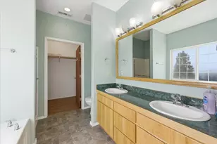 176 Nehalem Loop, Roseburg, OR 97471 - Photo 16