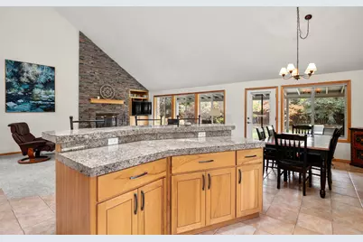 19895 Porcupine Drive, Bend, OR 97702 - Photo 8