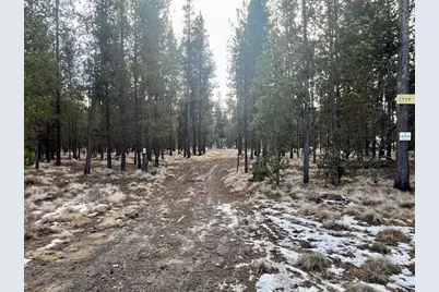 15945 Leslie Drive, La Pine, OR 97739 - Photo 1