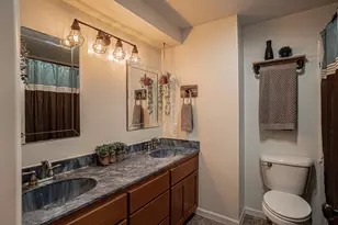 736 Hemlock Ave, Central Point, OR 97502 - Photo 14