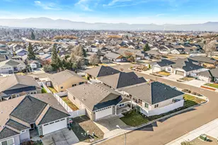 1730 Luxor Ln, Medford, OR 97504 - Photo 30