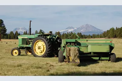 67500 Three Creeks Road, Sisters, OR 97759 - Photo 18