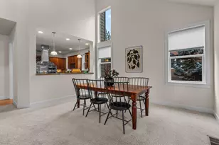 61465 Cultus Lake Ct, Bend, OR 97702 - Photo 10