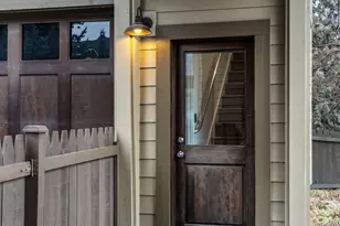 61465 Cultus Lake Ct, Bend, OR 97702 - Photo 32