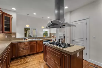 61465 Cultus Lake Court, Bend, OR 97702 - Photo 20