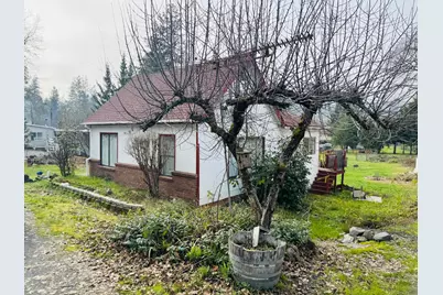 [Address not provided], Grants Pass, OR 97527 - Photo 2