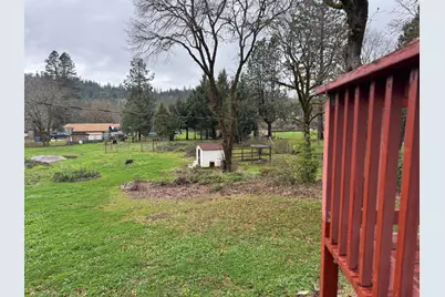 [Address not provided], Grants Pass, OR 97527 - Photo 18