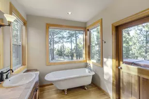 3645 NW Falcon Ridge, Bend, OR 97703 - Photo 22