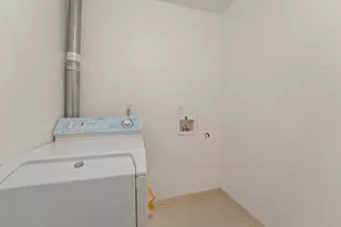 2583 E Evans Creek Rd, Rogue River, OR 97537 - Photo 36