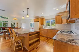 2583 E Evans Creek Rd, Rogue River, OR 97537 - Photo 16