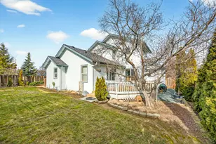 1087 Oak Knoll Dr, Ashland, OR 97520 - Photo 38