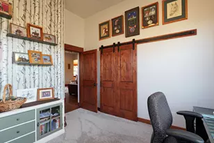 209 White Oak Way, Shady Cove, OR 97539 - Photo 34