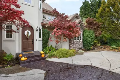 288 Island Pointe Drive, Medford, OR 97504 - Photo 6