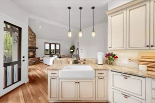 288 Island Pointe Dr, Medford, OR 97504 - Photo 22