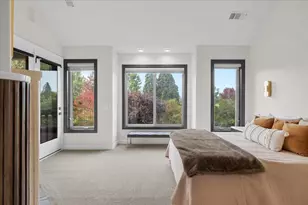 288 Island Pointe Dr, Medford, OR 97504 - Photo 34