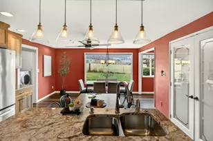 941 Beeson Ln, Talent, OR 97540 - Photo 22