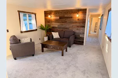 2335 Table Rock #SPC 27, Medford, OR 97501 - Photo 2